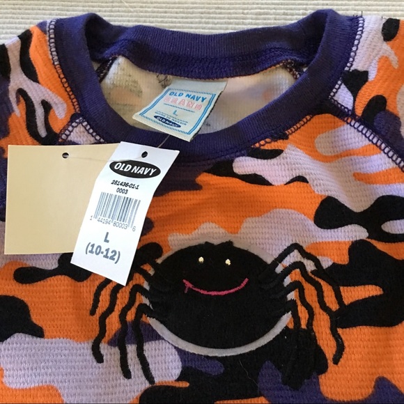Old Navy Halloween shirt - Picture 2 of 2